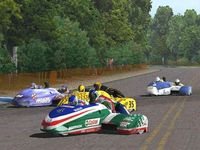 Crescent Suzuki Racing pro PS2 — pro dva hráče